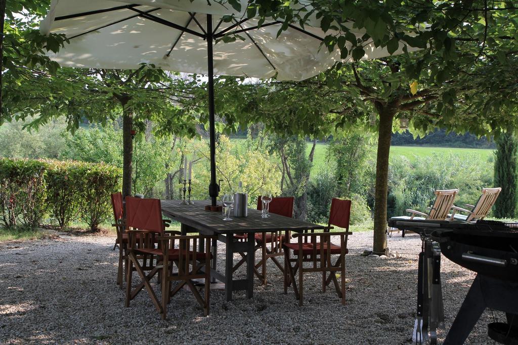 Casa Sorgente Bed and Breakfast San Costanzo Exterior foto