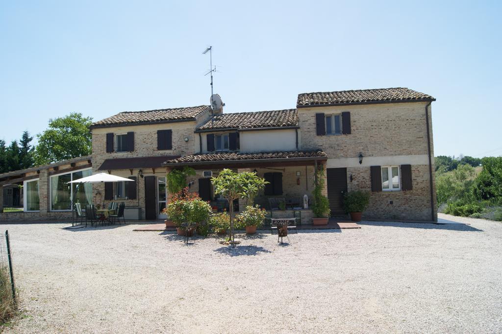 Casa Sorgente Bed and Breakfast San Costanzo Exterior foto